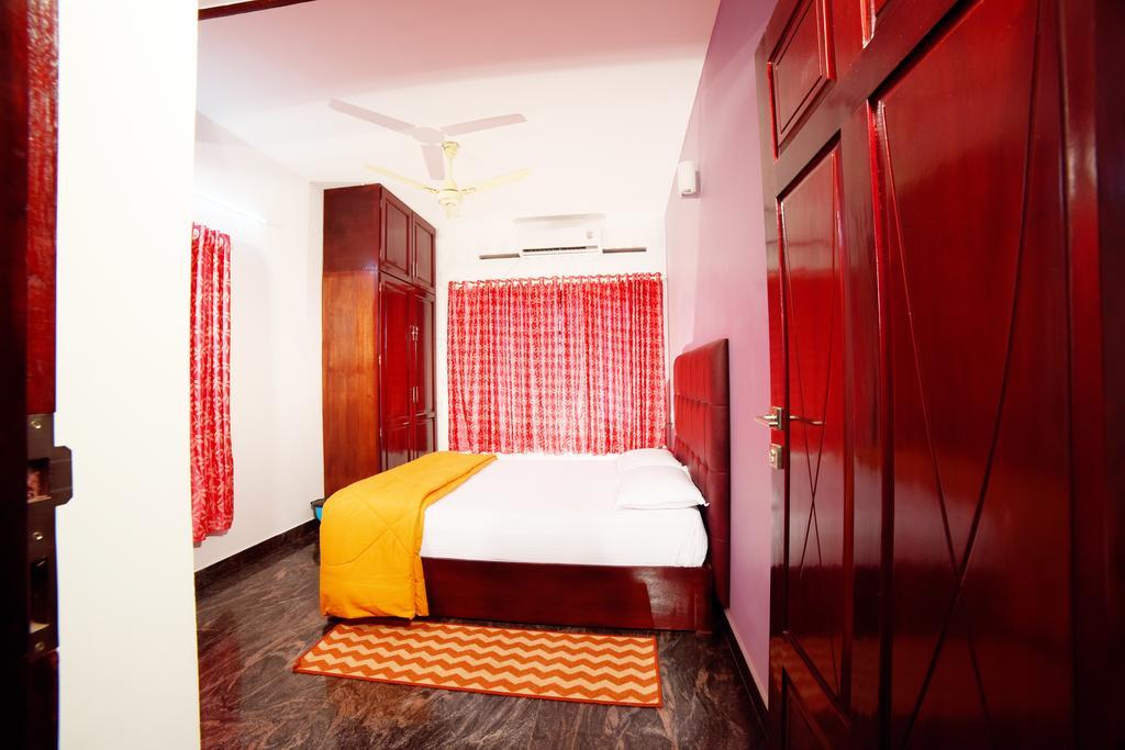 Beersheba Three Bed Room A/C Apartments Thiruvananthapuram Екстериор снимка