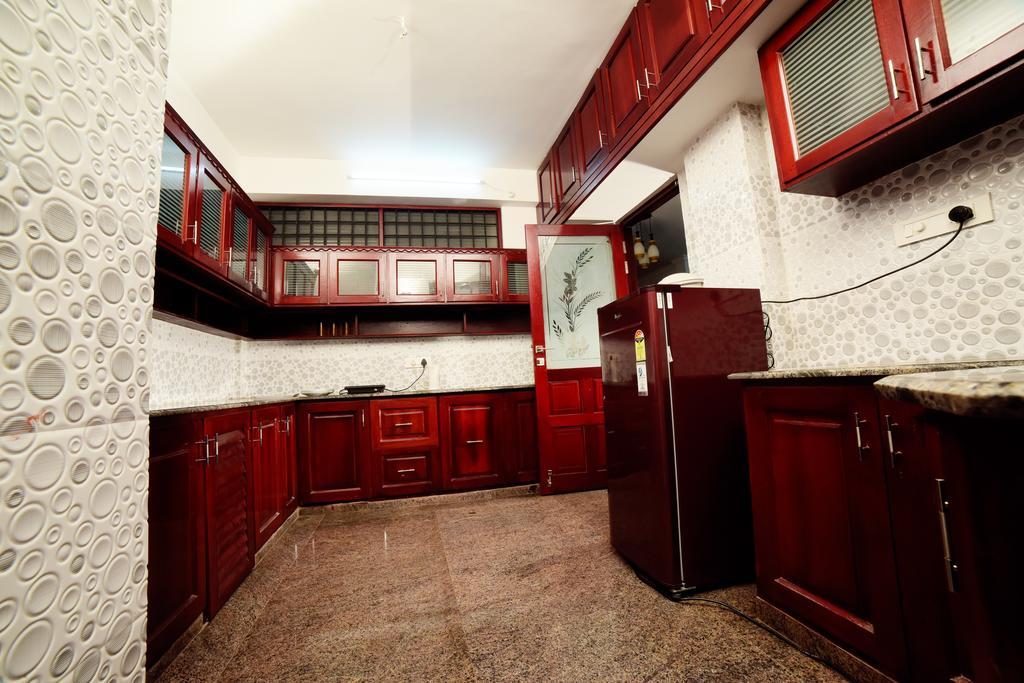 Beersheba Three Bed Room A/C Apartments Thiruvananthapuram Екстериор снимка