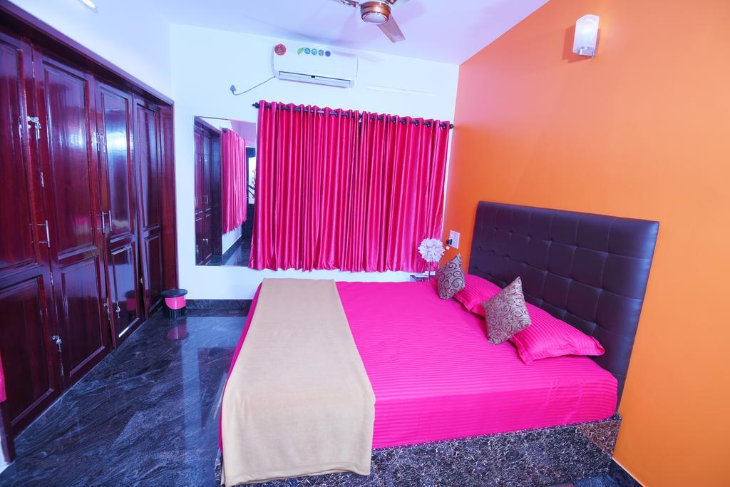 Beersheba Three Bed Room A/C Apartments Thiruvananthapuram Екстериор снимка